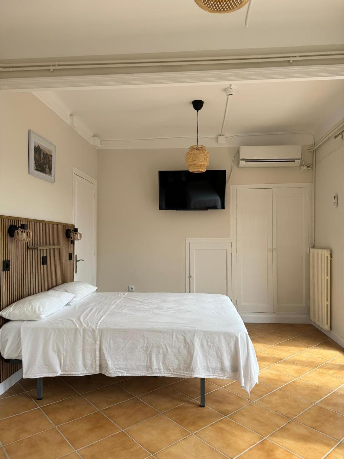 Hostal Restaurant Casa Comaulis La Vajol Εξωτερικό φωτογραφία