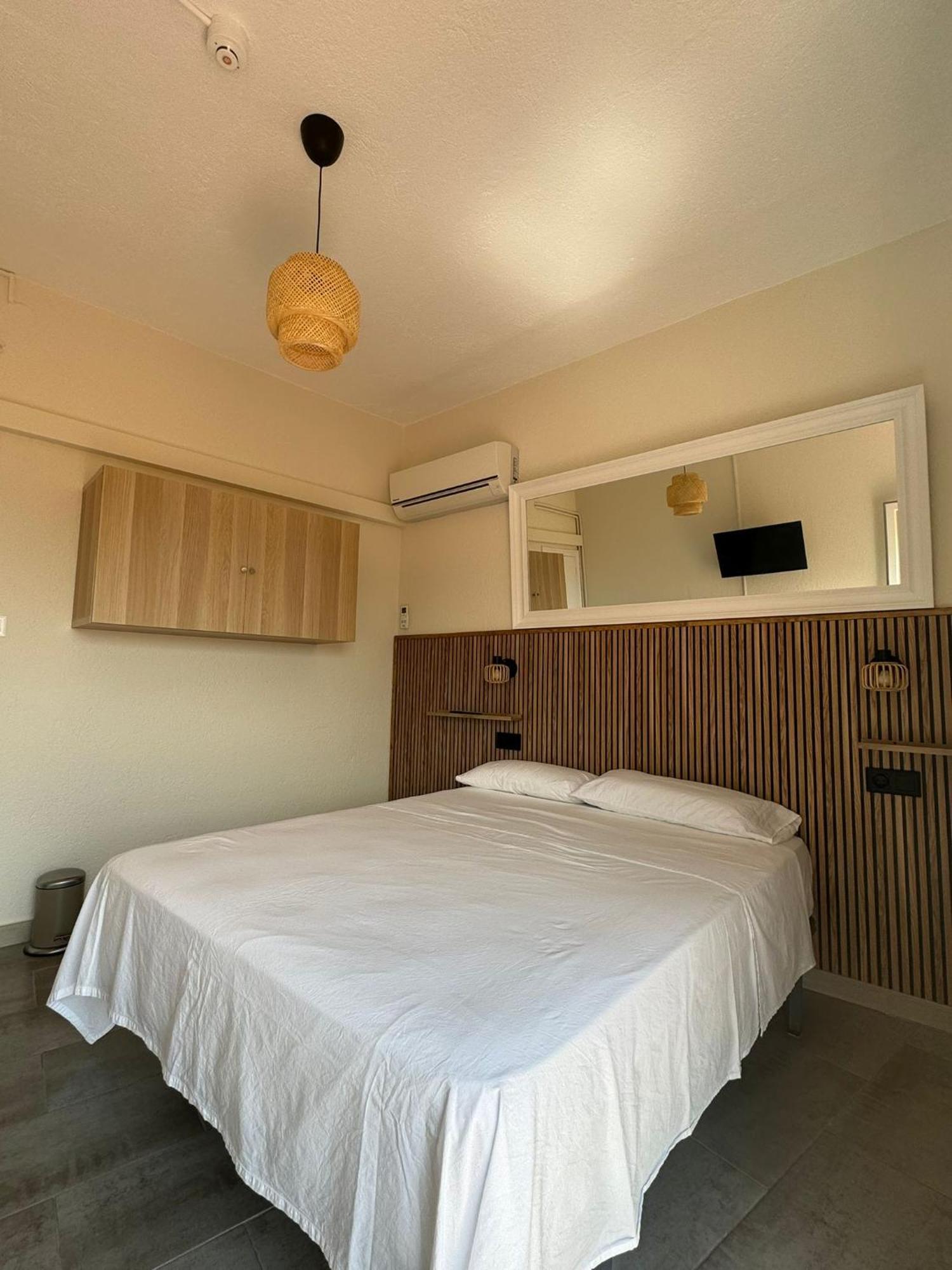 Hostal Restaurant Casa Comaulis La Vajol Εξωτερικό φωτογραφία