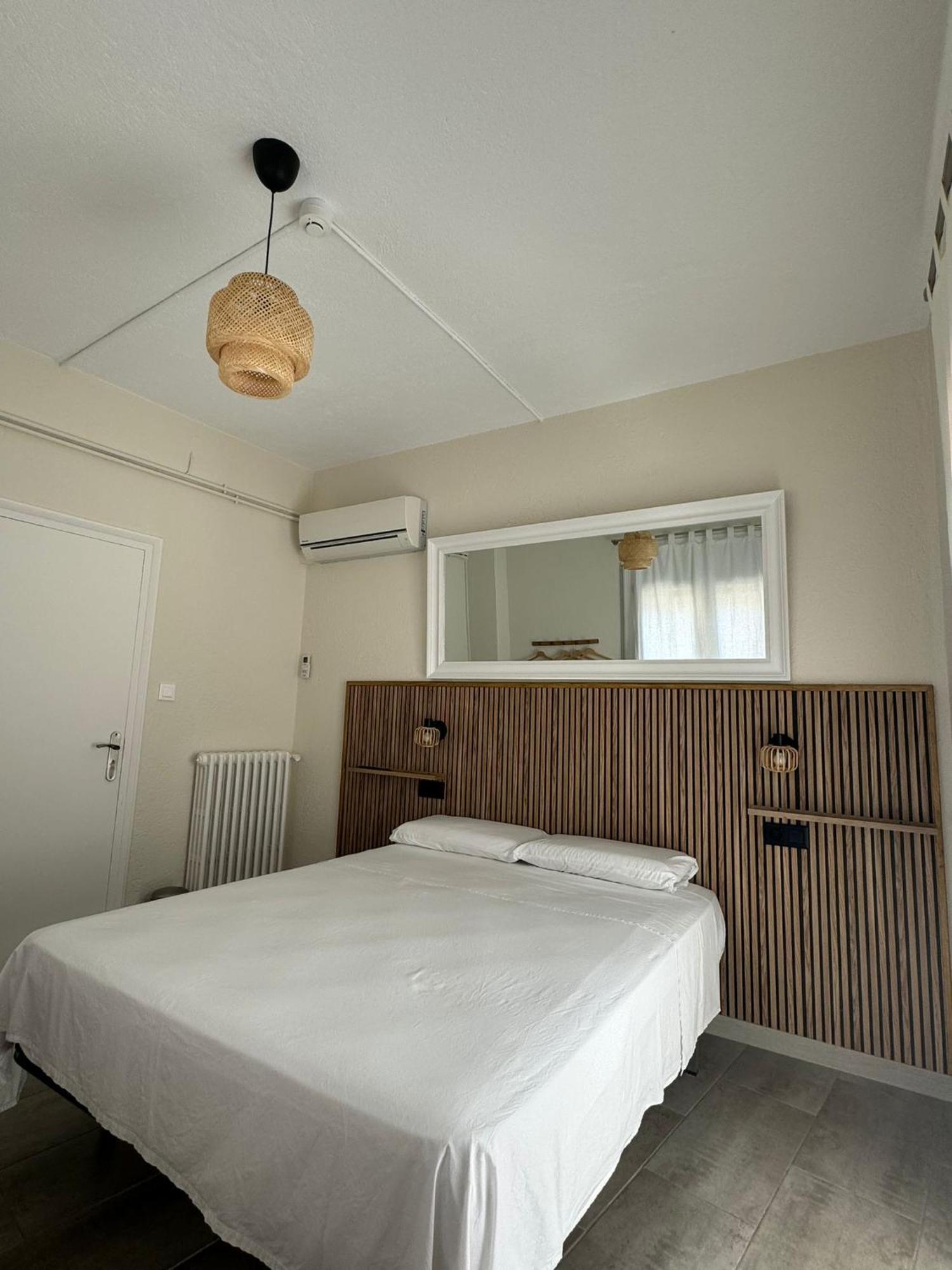 Hostal Restaurant Casa Comaulis La Vajol Εξωτερικό φωτογραφία