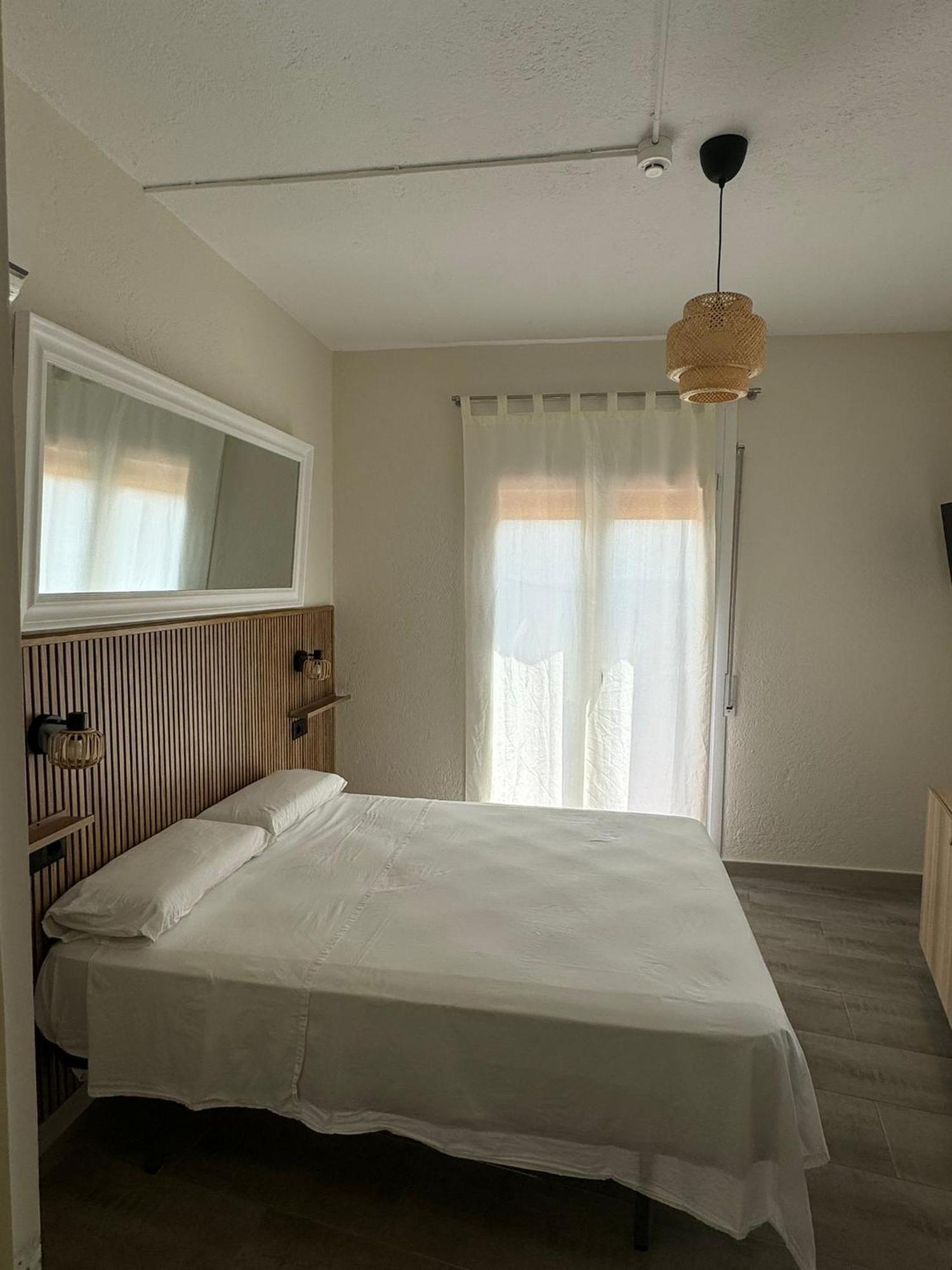 Hostal Restaurant Casa Comaulis La Vajol Εξωτερικό φωτογραφία