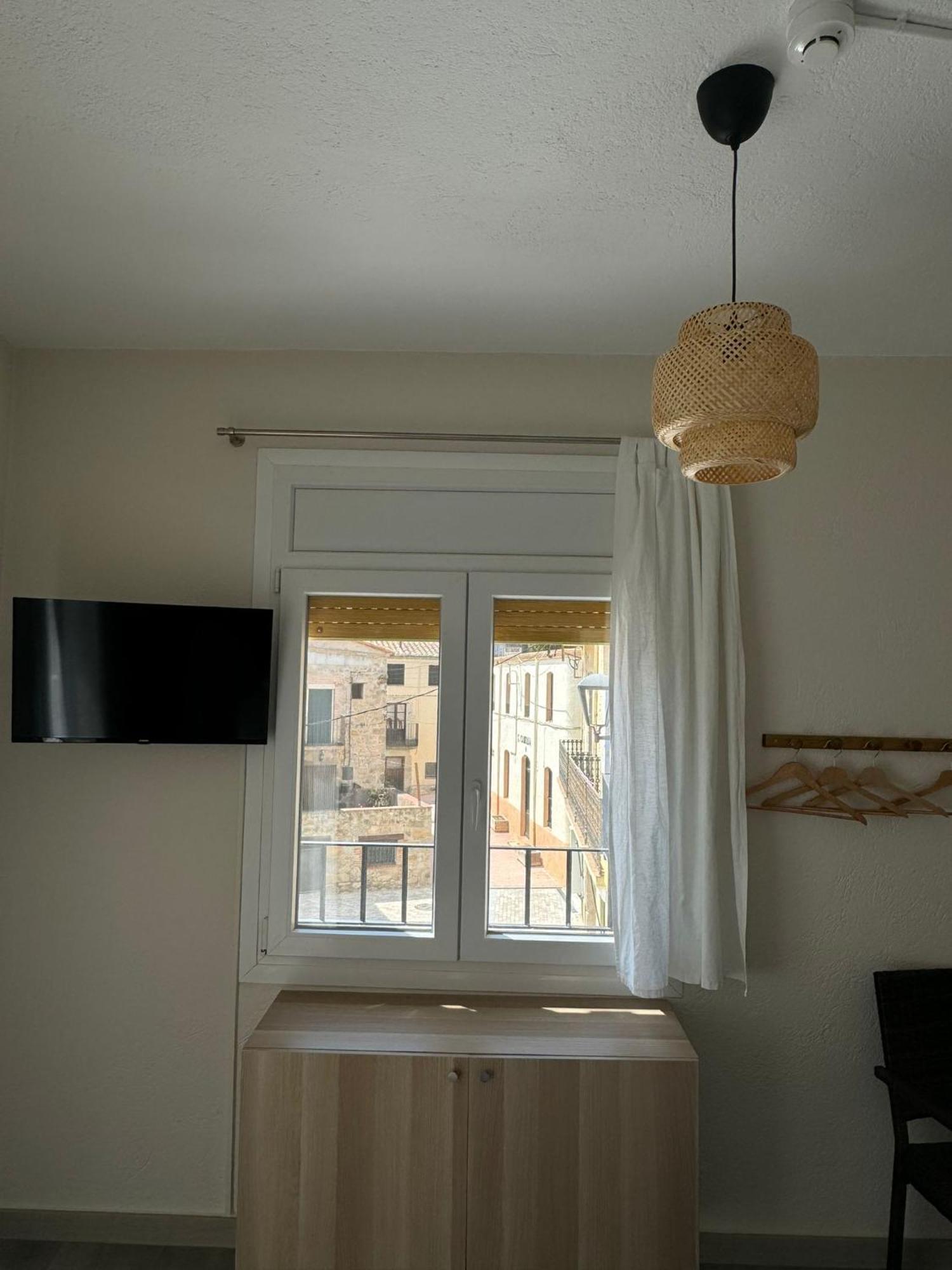 Hostal Restaurant Casa Comaulis La Vajol Εξωτερικό φωτογραφία